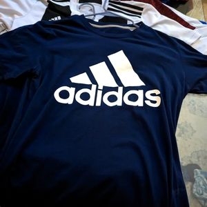 Adidas T Shirt Large - Navy - Washed but never worn